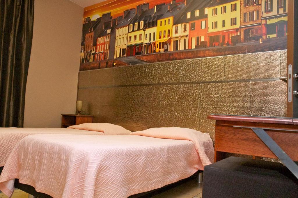 Le New Matinal Hotell La Louvière Eksteriør bilde